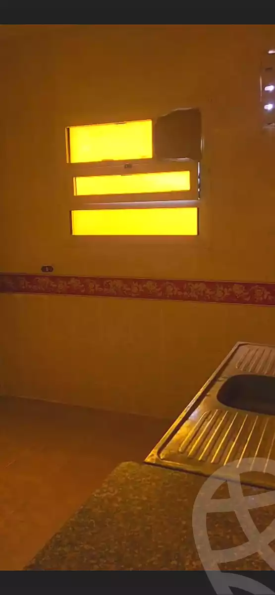 https://aqarmap.com.eg/ar/listing/6987180-for-sale-cairo-new-cairo-first-settlement-neighbourhood-7-el-shaheed-abdul-aziz-atef-st