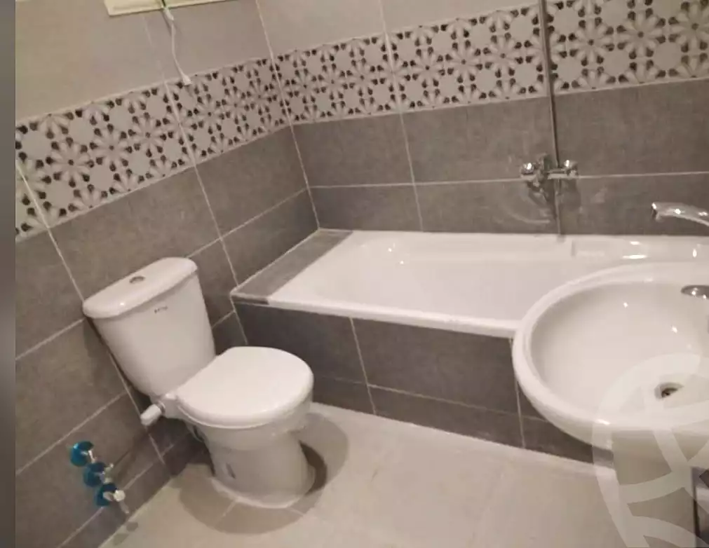 https://aqarmap.com.eg/ar/listing/6987192-for-rent-alexandria-new-miami-mostafa-kamel-sttt