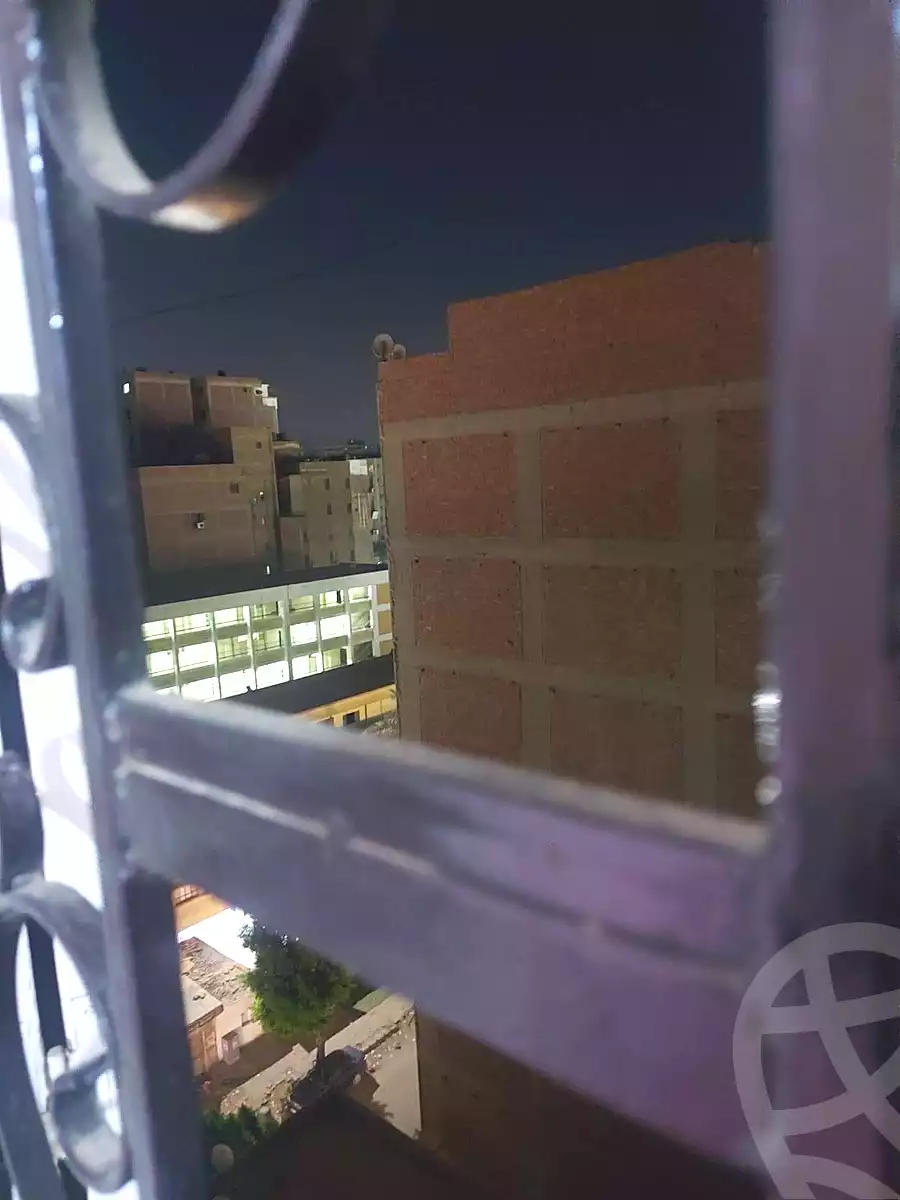 https://aqarmap.com.eg/en/listing/6987198-for-sale-cairo-helwan-ahmed-enci-st