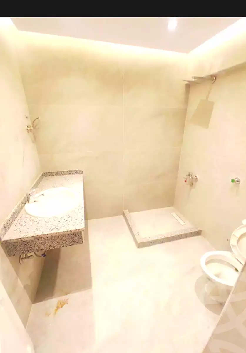 https://aqarmap.com.eg/ar/listing/6986166-for-sale-alexandria-sydy-bshr-sydy-bshr-bhry-khalil-hamada-st