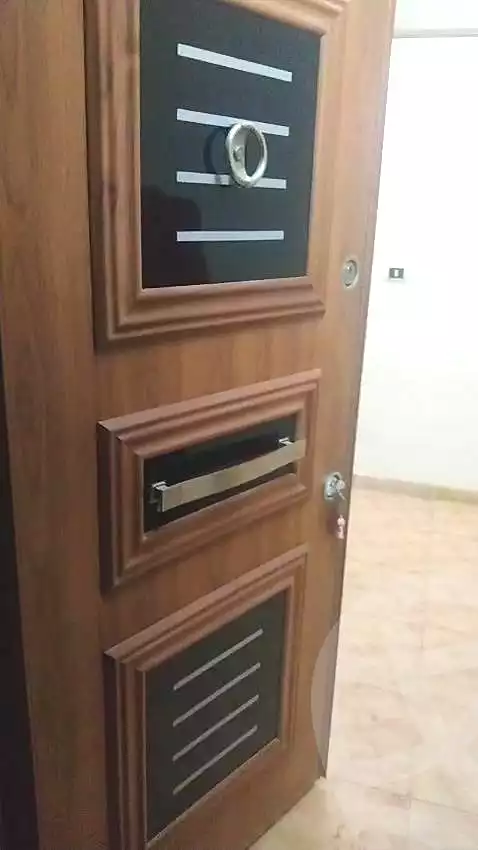 https://aqarmap.com.eg/ar/listing/6987784-for-sale-alexandria-al-agamy-el-hanouvel-al-asdakaa-st