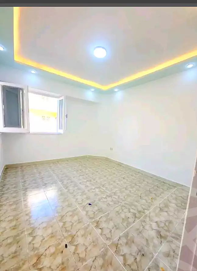 https://aqarmap.com.eg/ar/listing/6987832-for-sale-alexandria-al-agamy-shataa-el-nakheel