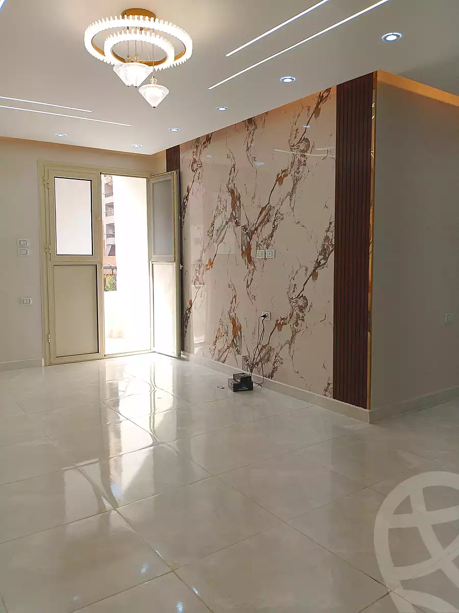 https://aqarmap.com.eg/en/listing/6988045-for-sale-cairo-elnozha-Streettt-27