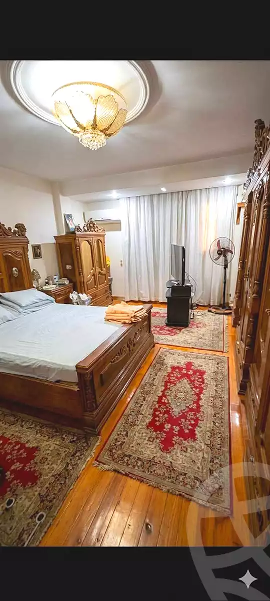 https://aqarmap.com.eg/ar/listing/6988089-for-sale-cairo-el-haram-shareaa-khatem-el-morsalen