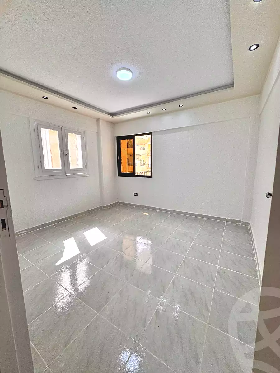 https://aqarmap.com.eg/ar/listing/6988246-for-sale-alexandria-al-agamy-shataa-el-nakheel-street-67