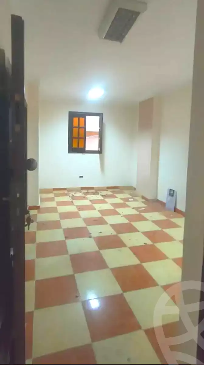 https://aqarmap.com.eg/ar/listing/6988656-for-rent-alexandria-sydy-bshr-sydy-bshr-bhry-shr-mhmd-njyb