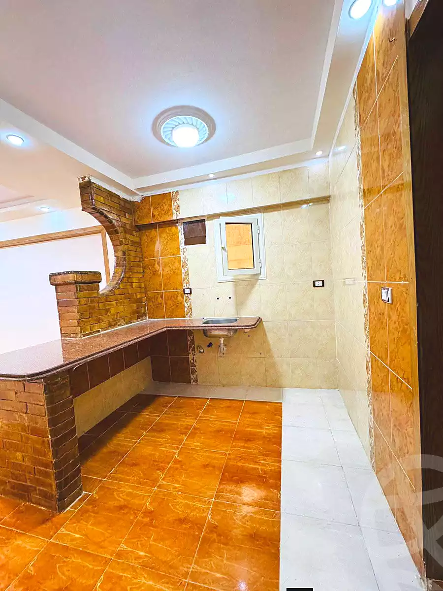 https://aqarmap.com.eg/ar/listing/6988906-for-sale-alexandria-al-agamy-shataa-el-nakheel