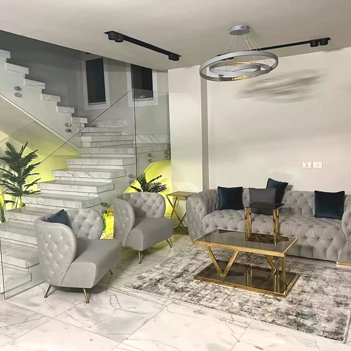 https://aqarmap.com.eg/en/listing/6988987-for-sale-cairo-new-cairo-compounds-kmbwnd-kryk-twn-il-cazar