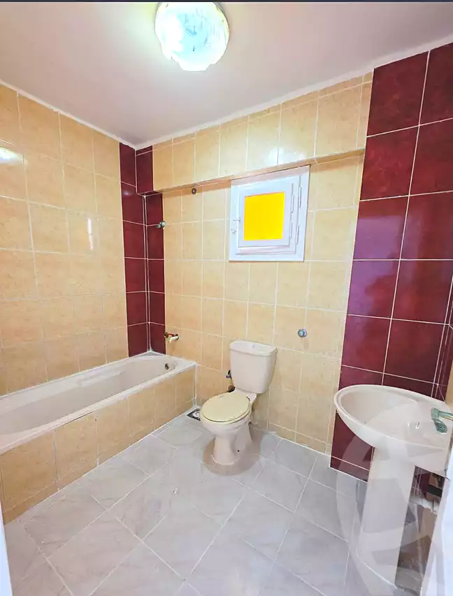https://aqarmap.com.eg/ar/listing/6989325-for-sale-alexandria-al-agamy-shataa-el-nakheel-street-2