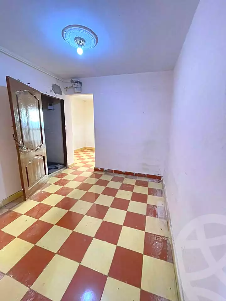 https://aqarmap.com.eg/ar/listing/6989390-for-sale-alexandria-lsywf-el-falki