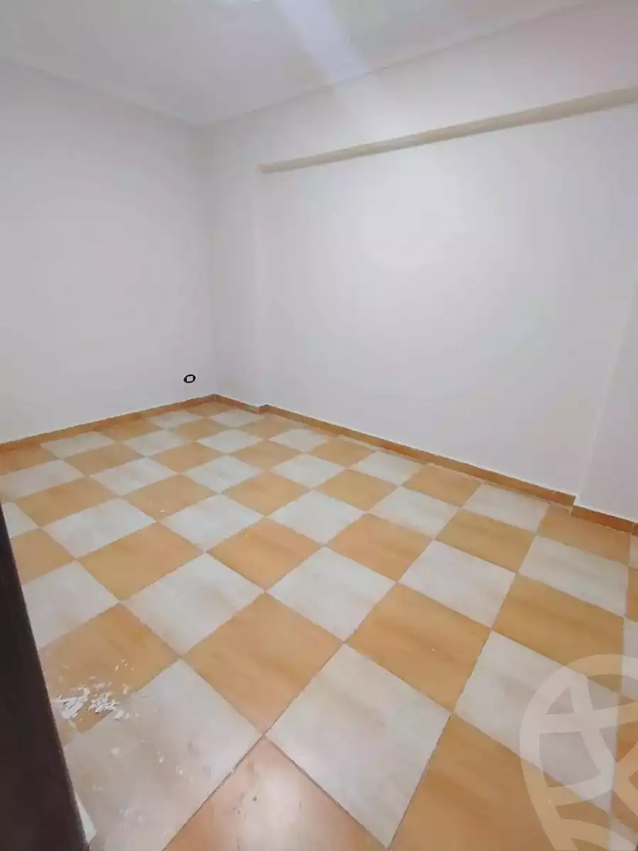 https://aqarmap.com.eg/ar/listing/6989873-for-sale-alexandria-lsywf-el-falki