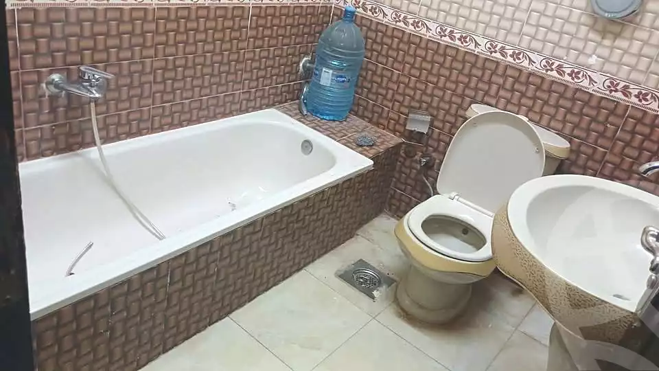 https://aqarmap.com.eg/ar/listing/6990120-for-sale-cairo-15th-of-may-family-housing
