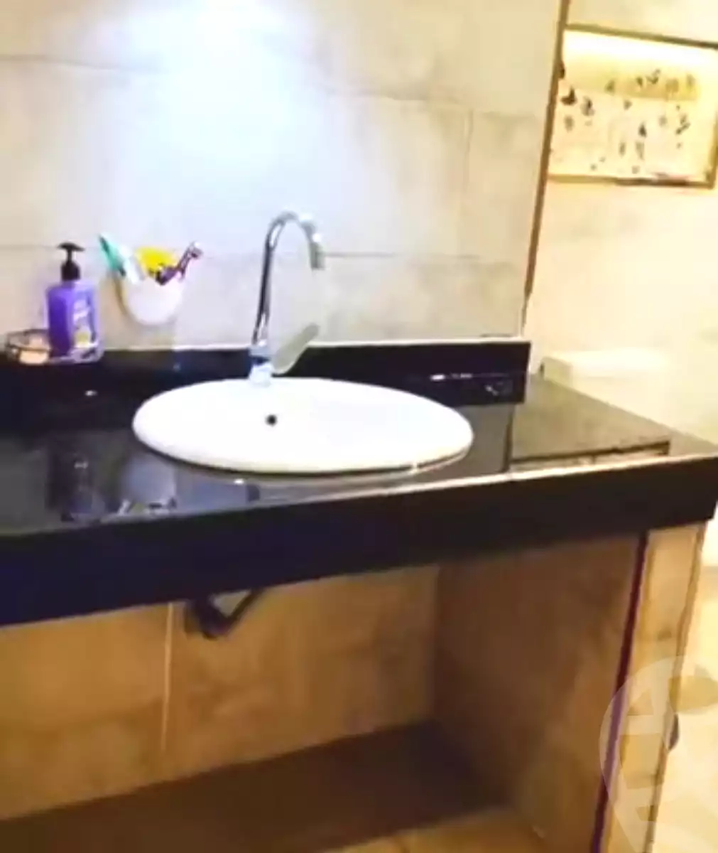 https://aqarmap.com.eg/ar/listing/6990262-for-sale-qalyubia-shubra-el-khaima-shubra-el-khaima-city-ahmed-oraby-st