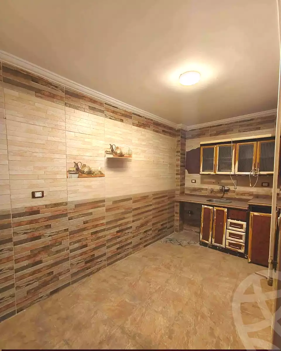 https://aqarmap.com.eg/ar/listing/6990441-for-sale-alexandria-al-agamy-lbytsh-bianchiii