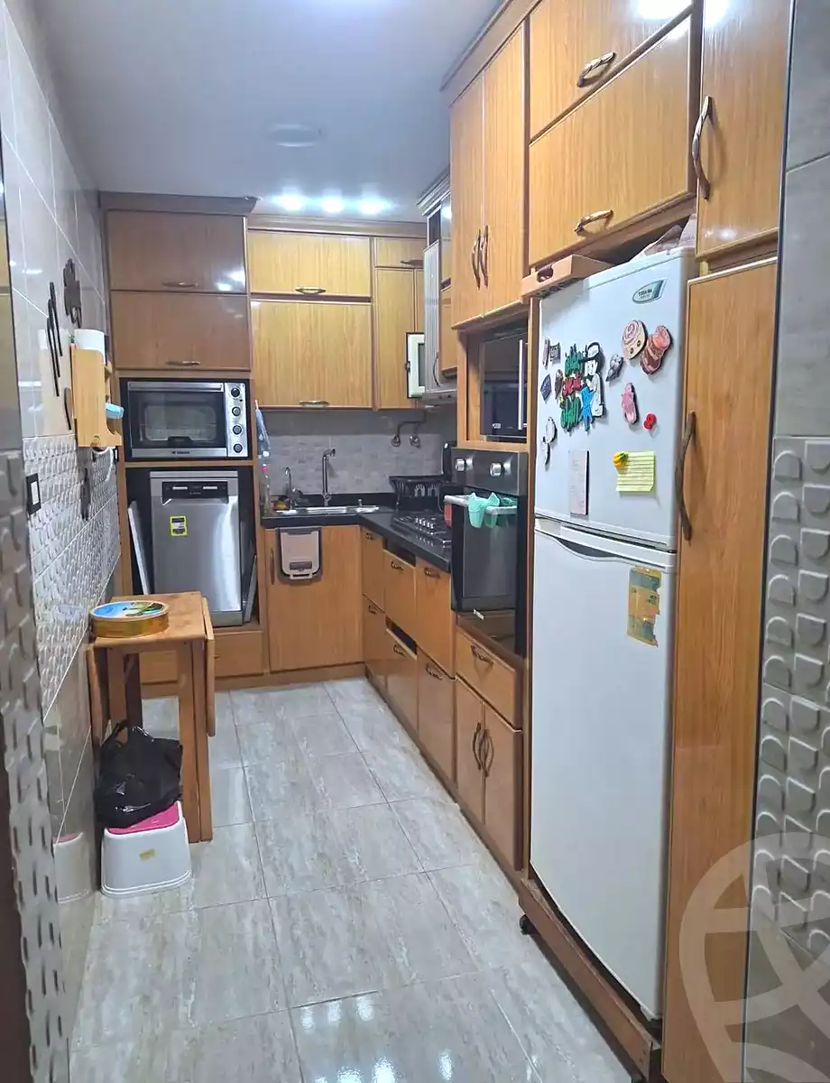 https://aqarmap.com.eg/ar/listing/6990495-for-sale-alexandria-sydy-bshr
