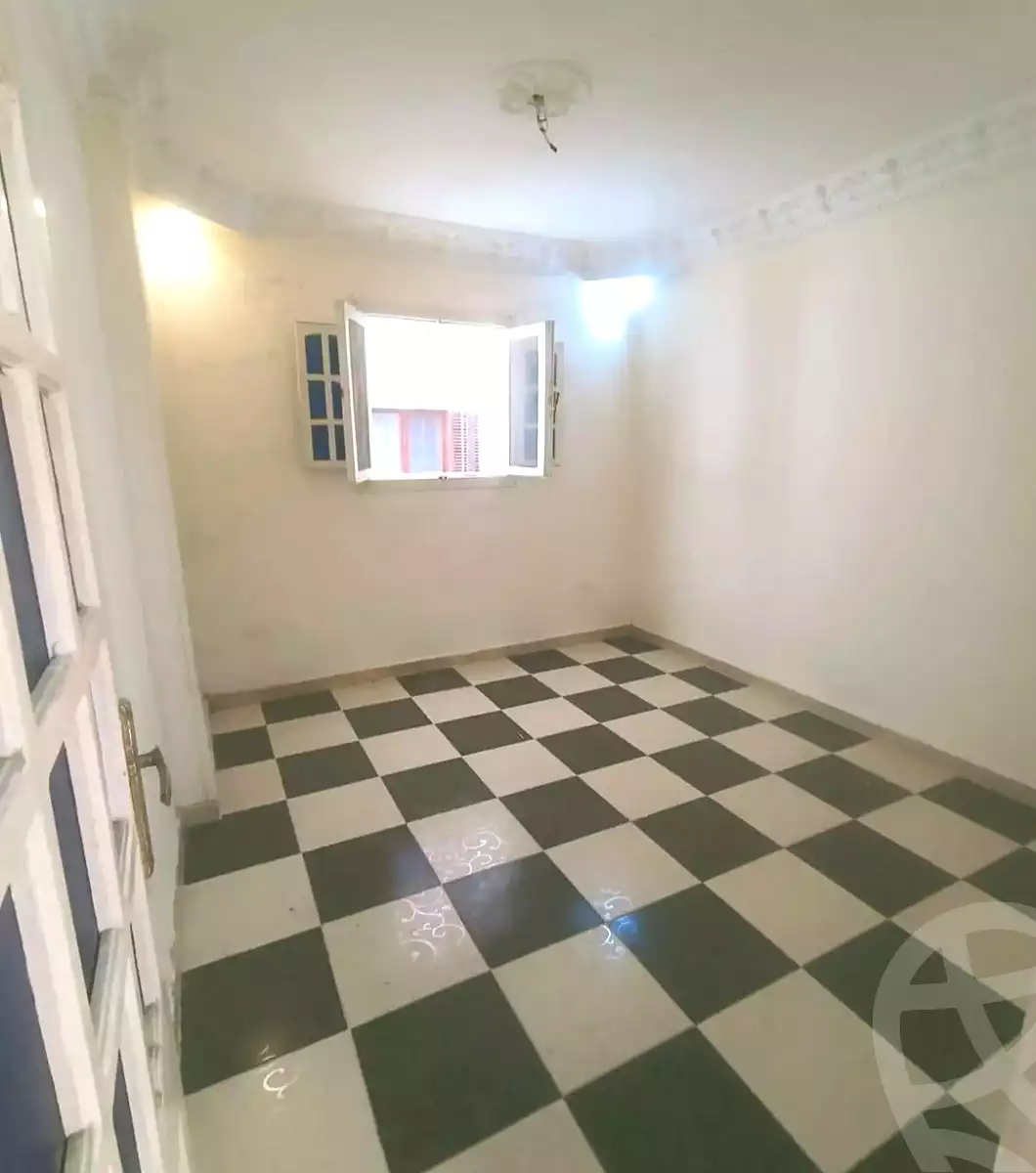 https://aqarmap.com.eg/ar/listing/6990511-for-sale-alexandria-lsywf-el-falki
