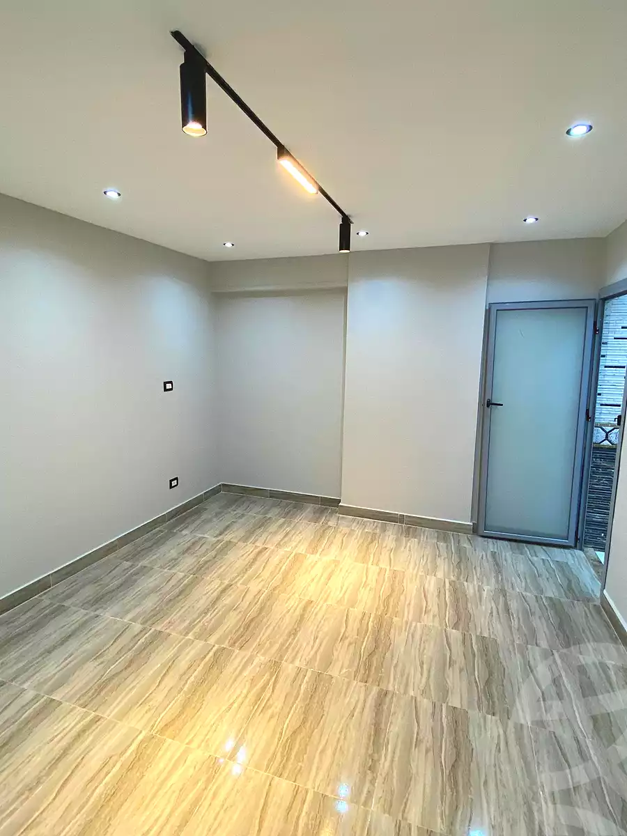https://aqarmap.com.eg/ar/listing/6990556-for-sale-alexandria-al-agamy-lbytsh-bianchiii
