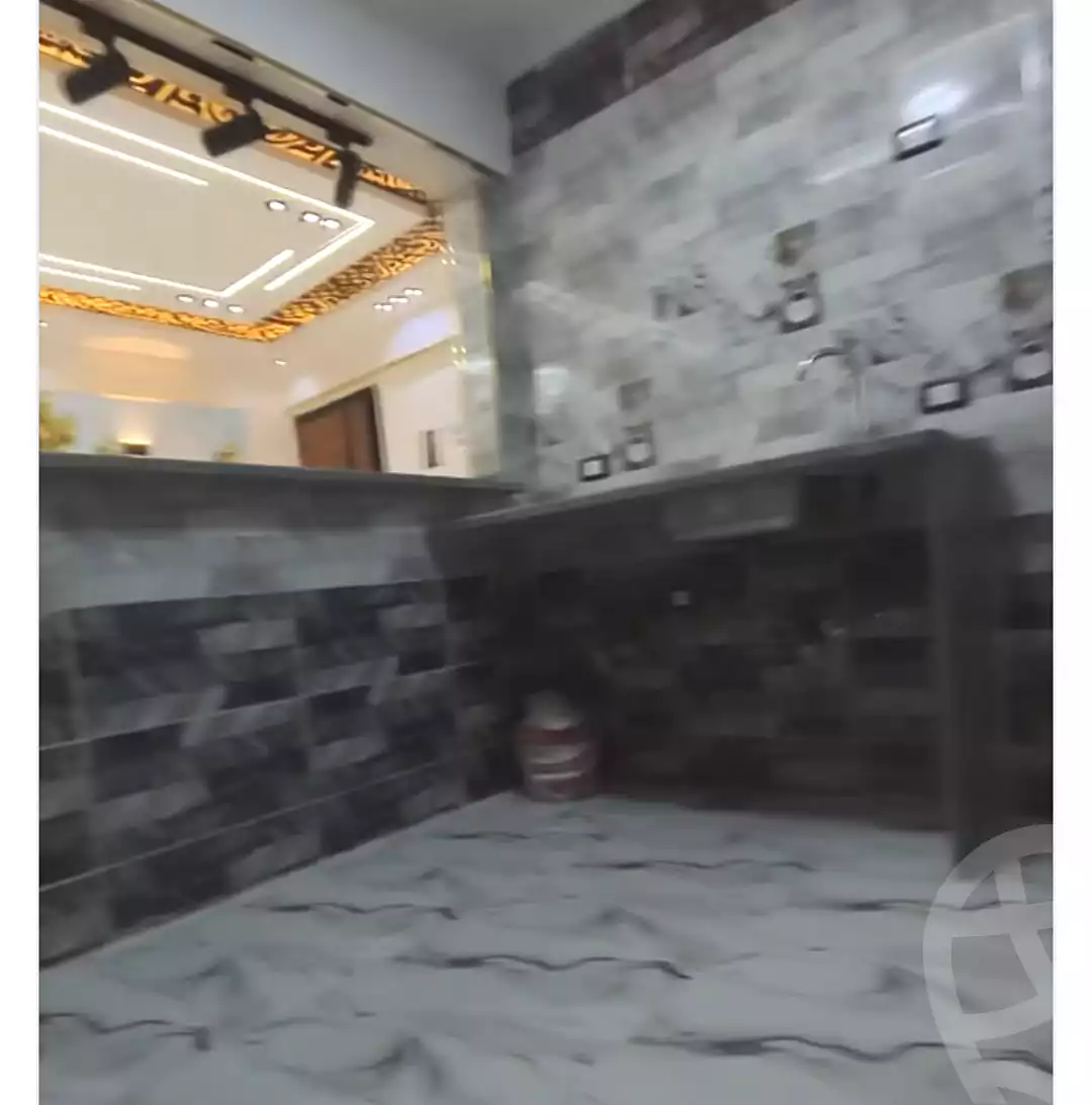 https://aqarmap.com.eg/ar/listing/6990605-for-sale-cairo-elnozha-Streettt-27