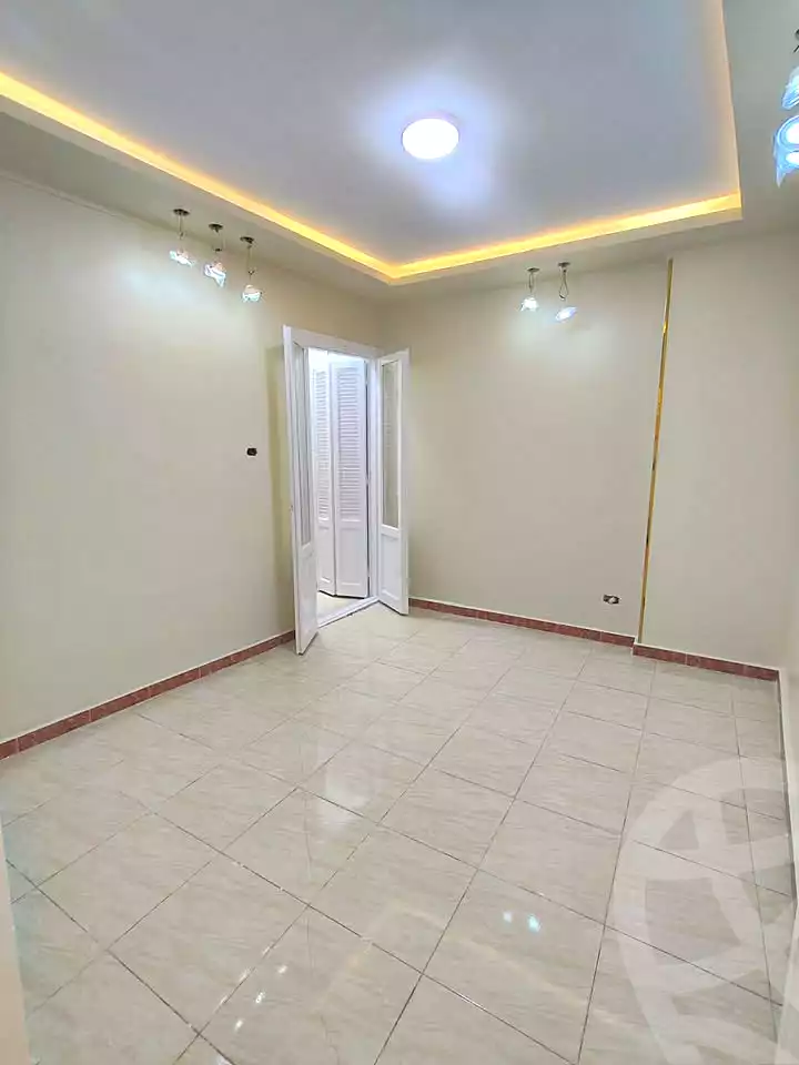 https://aqarmap.com.eg/en/listing/6990692-for-sale-alexandria-sydy-bshr-sydy-bshr-bhry-shr-khld-bn-lwlyd