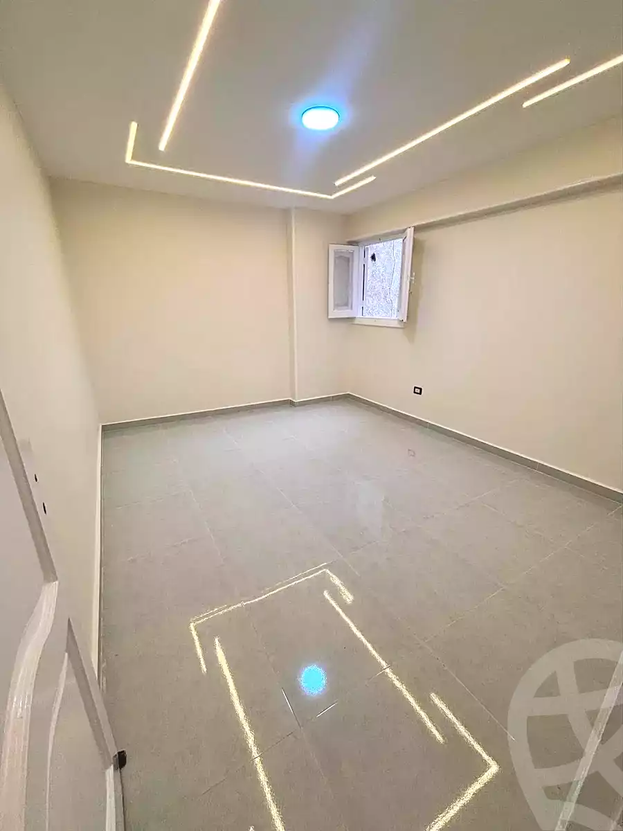 https://aqarmap.com.eg/ar/listing/6990745-for-sale-alexandria-sydy-bshr-sydy-bshr-bhry