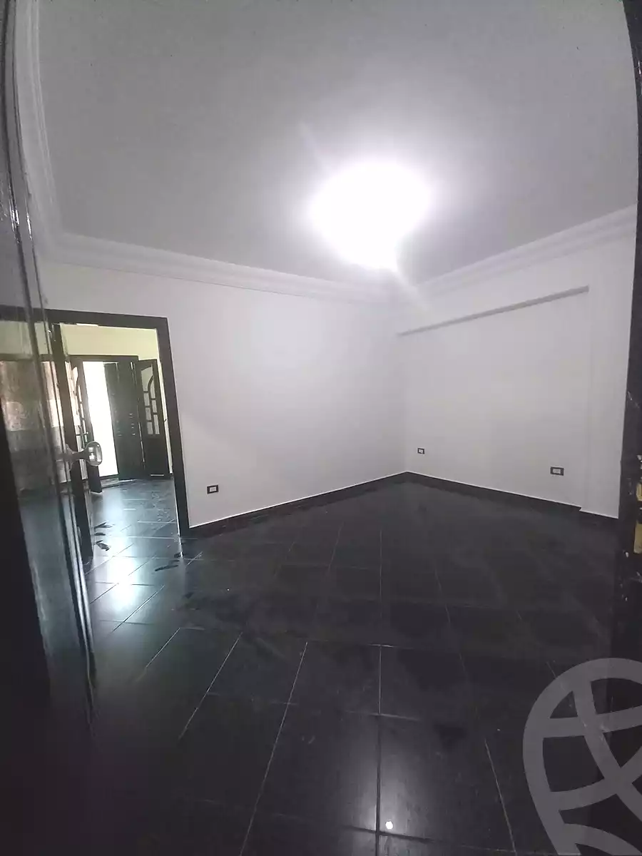 https://aqarmap.com.eg/ar/listing/6990788-for-sale-alexandria-lsywf-el-falki