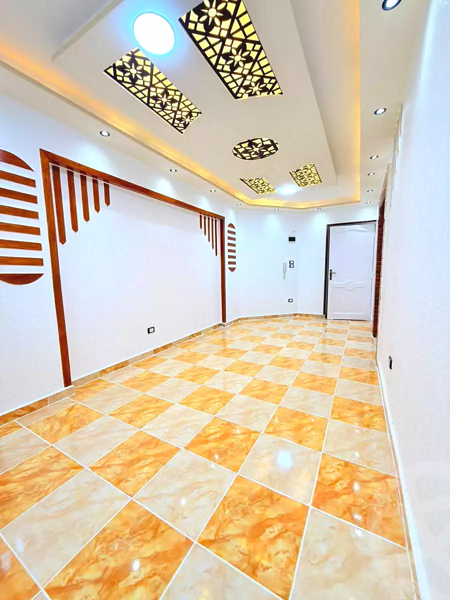 https://aqarmap.com.eg/ar/listing/6990904-for-sale-alexandria-al-agamy-shataa-el-nakheel