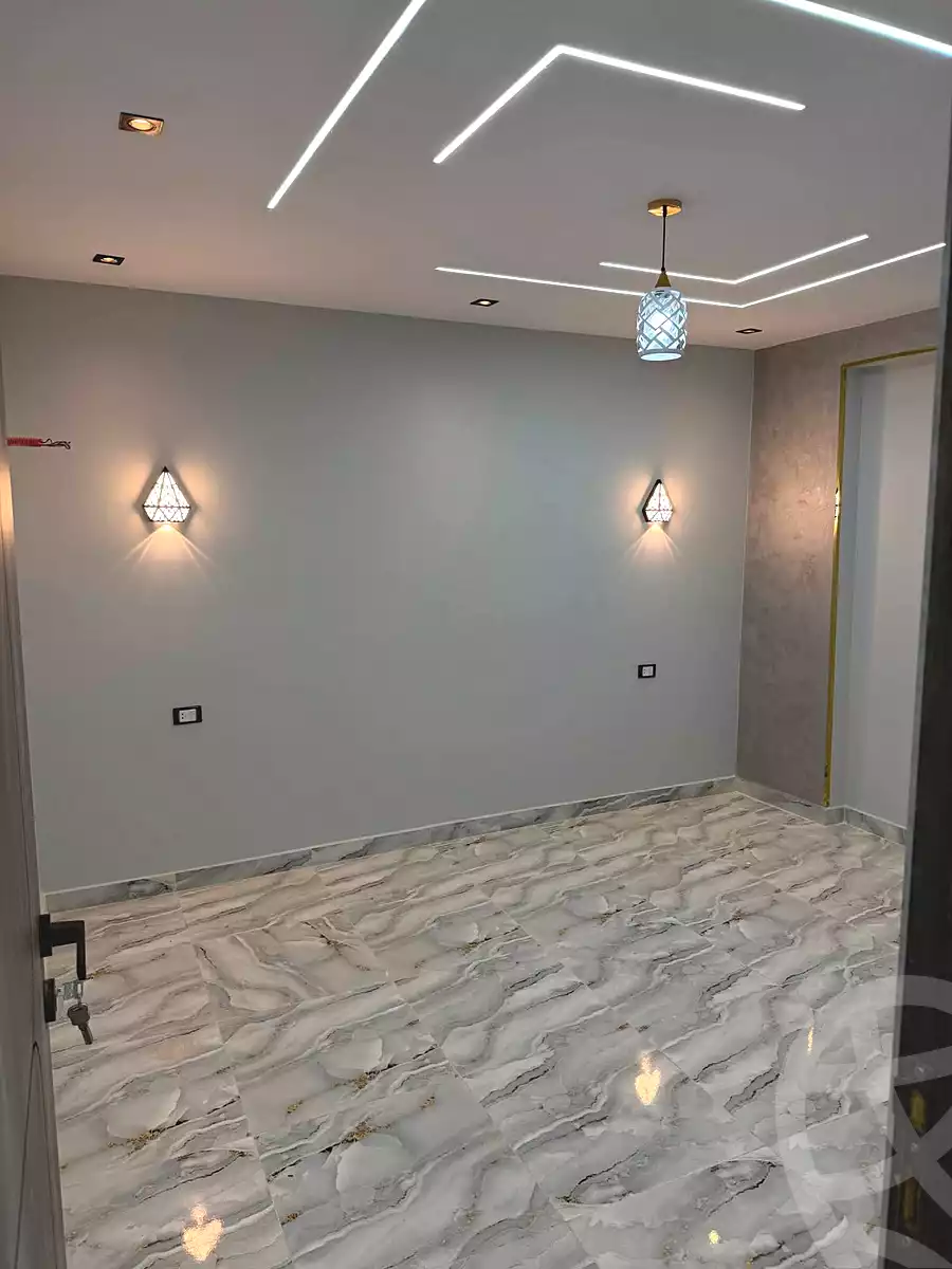 https://aqarmap.com.eg/en/listing/6991002-for-sale-cairo-el-haram-el-lebeny-soltan-khattab-st