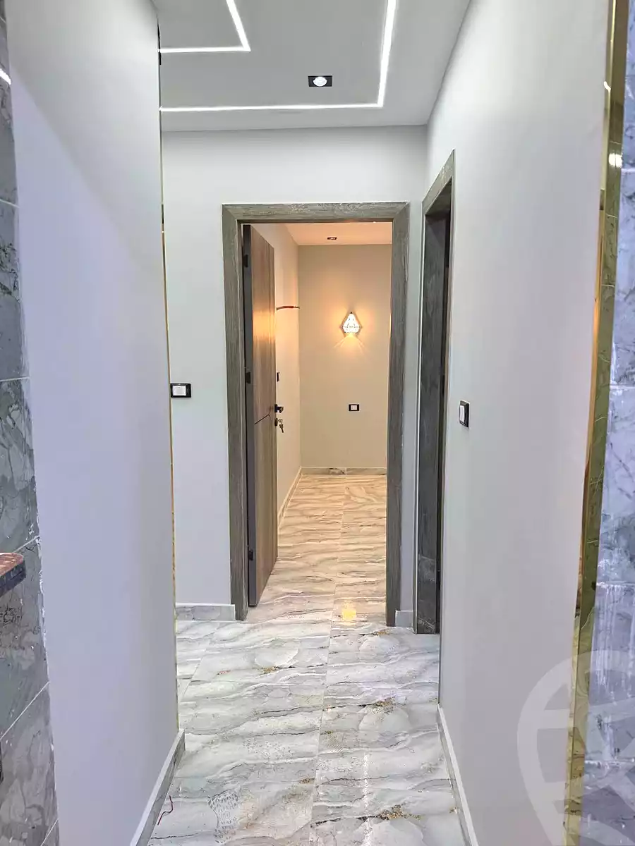 https://aqarmap.com.eg/en/listing/6991012-for-sale-cairo-el-haram-el-lebeny-soltan-khattab-st