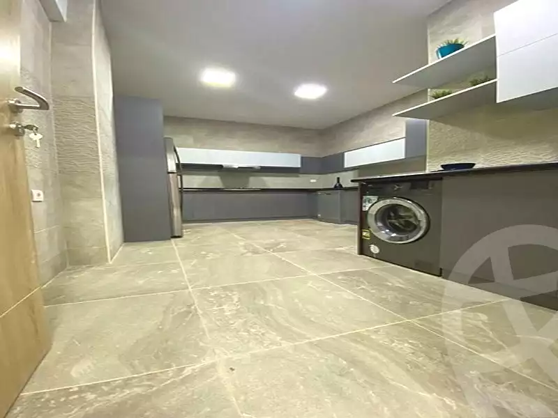 https://aqarmap.com.eg/ar/listing/6991174-for-sale-cairo-new-cairo-compounds-fifth-square