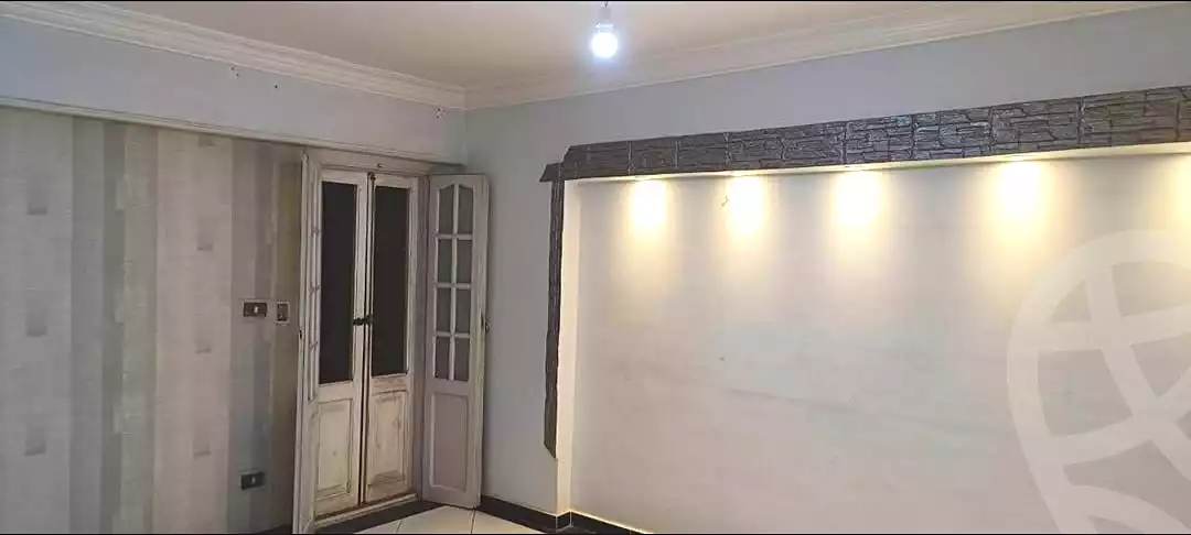 https://aqarmap.com.eg/en/listing/6991422-for-sale-alexandria-alhadara-al-mofatesh-st
