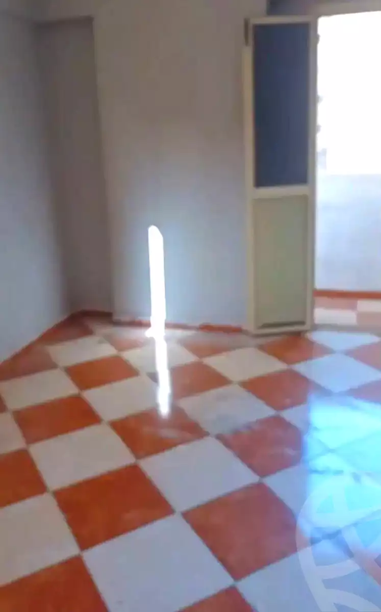 https://aqarmap.com.eg/ar/listing/6991699-for-sale-alexandria-sydy-bshr-sydy-bshr-bhry-gamal-abd-el-nasir-st