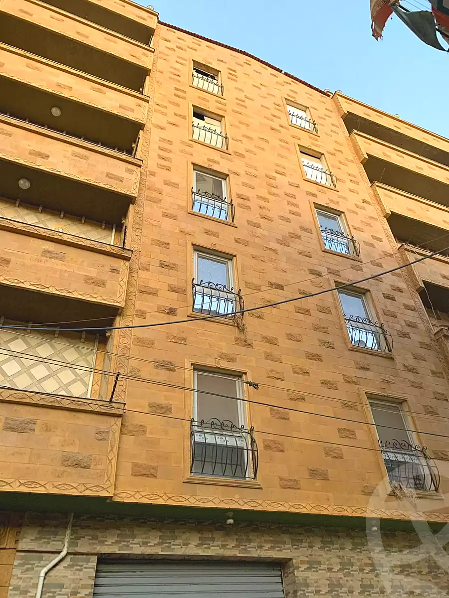https://aqarmap.com.eg/en/listing/6991749-for-sale-beheira-kafr-el-dawar-shr-lmhkm