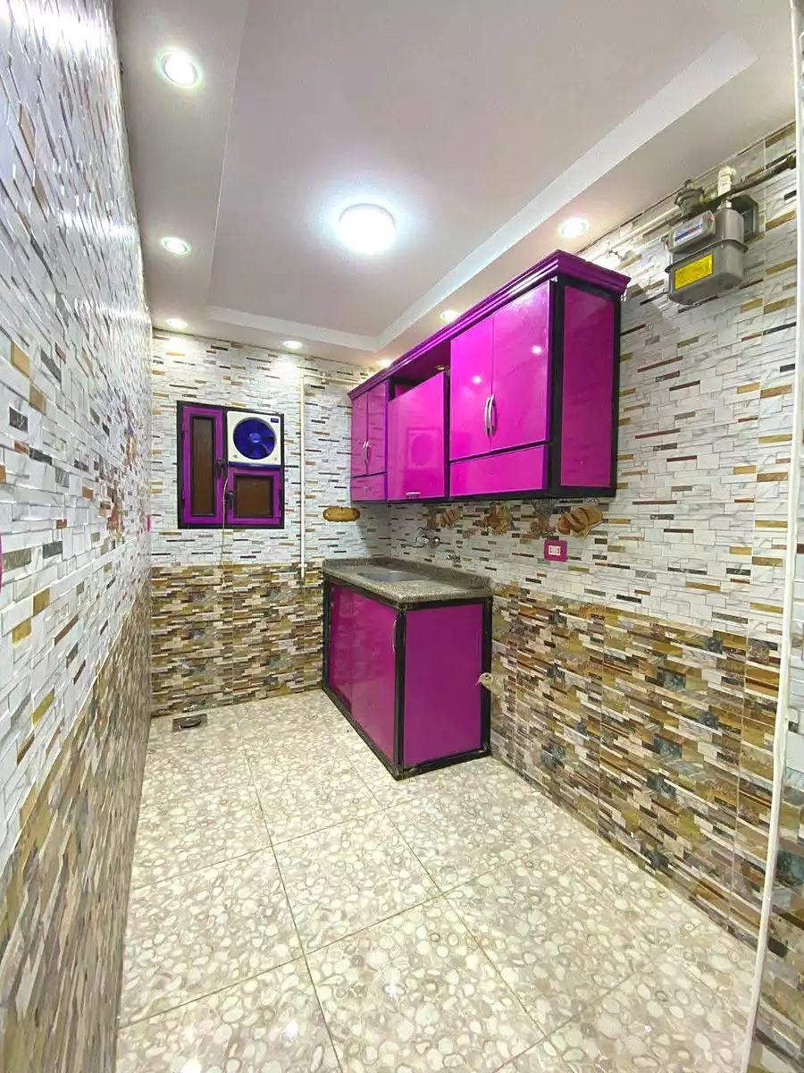 https://aqarmap.com.eg/ar/listing/6991834-for-sale-alexandria-al-agamy-lbytsh-al-kaada-st