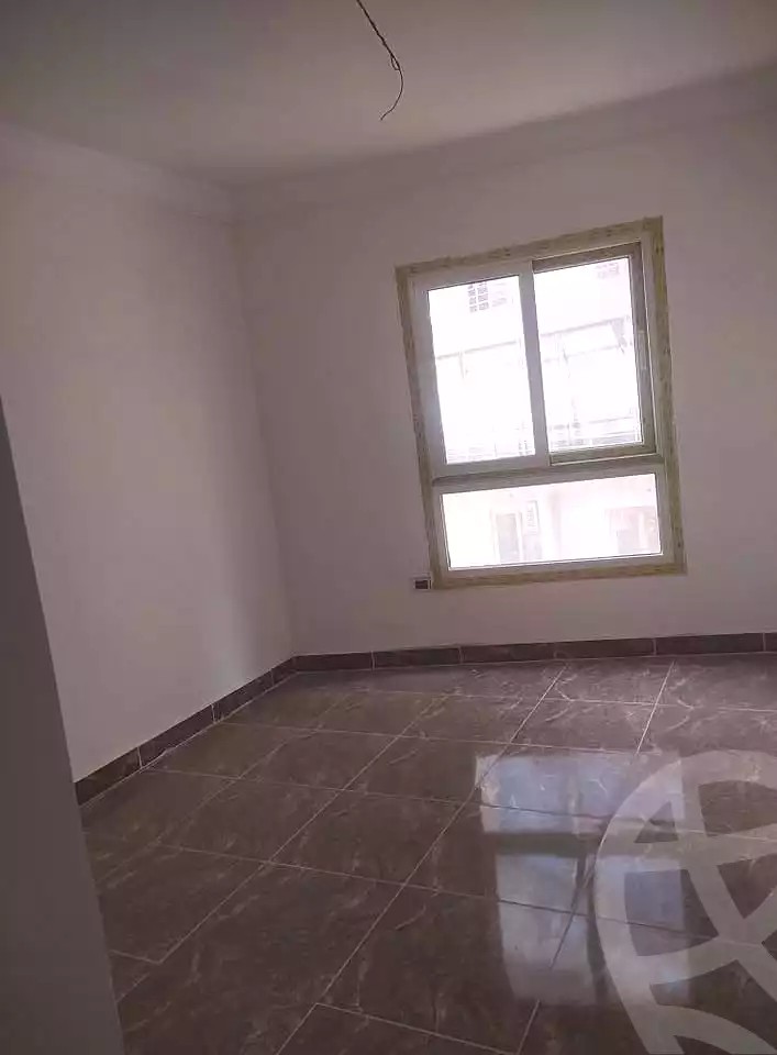 https://aqarmap.com.eg/ar/listing/6991890-for-rent-alexandria-lsywf-el-karma-compound