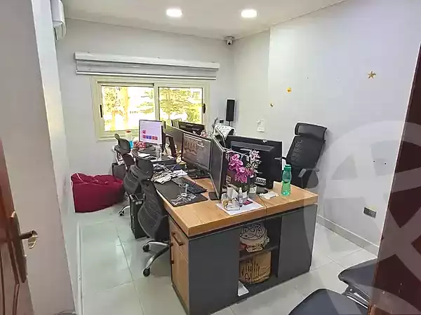 https://aqarmap.com.eg/ar/listing/6992249-for-sale-alexandria-moharram-bey-grin-st