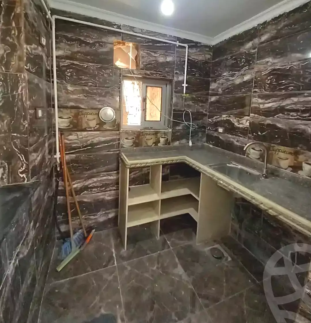 https://aqarmap.com.eg/ar/listing/6992391-for-sale-alexandria-al-agamy-lbytsh