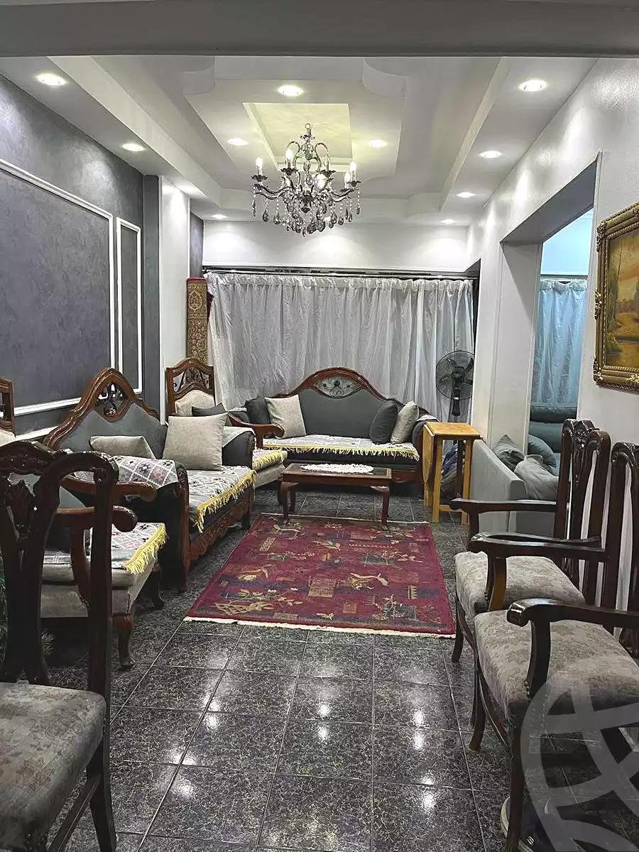 https://aqarmap.com.eg/ar/listing/6992508-for-sale-cairo-helwan-mnshy-yn-hlwn-rael-st