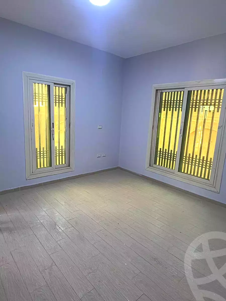 https://aqarmap.com.eg/ar/listing/6992554-for-rent-cairo-new-cairo-south-investors-el-mostashar-mohamed-ayoub-st