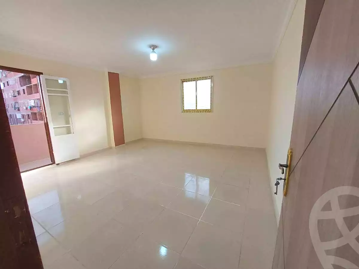 https://aqarmap.com.eg/en/listing/6992556-for-sale-cairo-ain-shams-ahmed-esmat-st