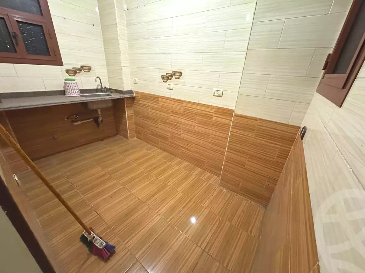 https://aqarmap.com.eg/en/listing/6992580-for-sale-cairo-ljyz-shr-lmht