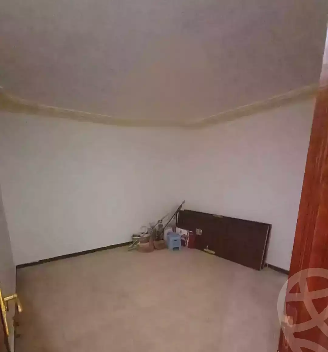 https://aqarmap.com.eg/en/listing/6992713-for-sale-alexandria-lsywf-el-falki