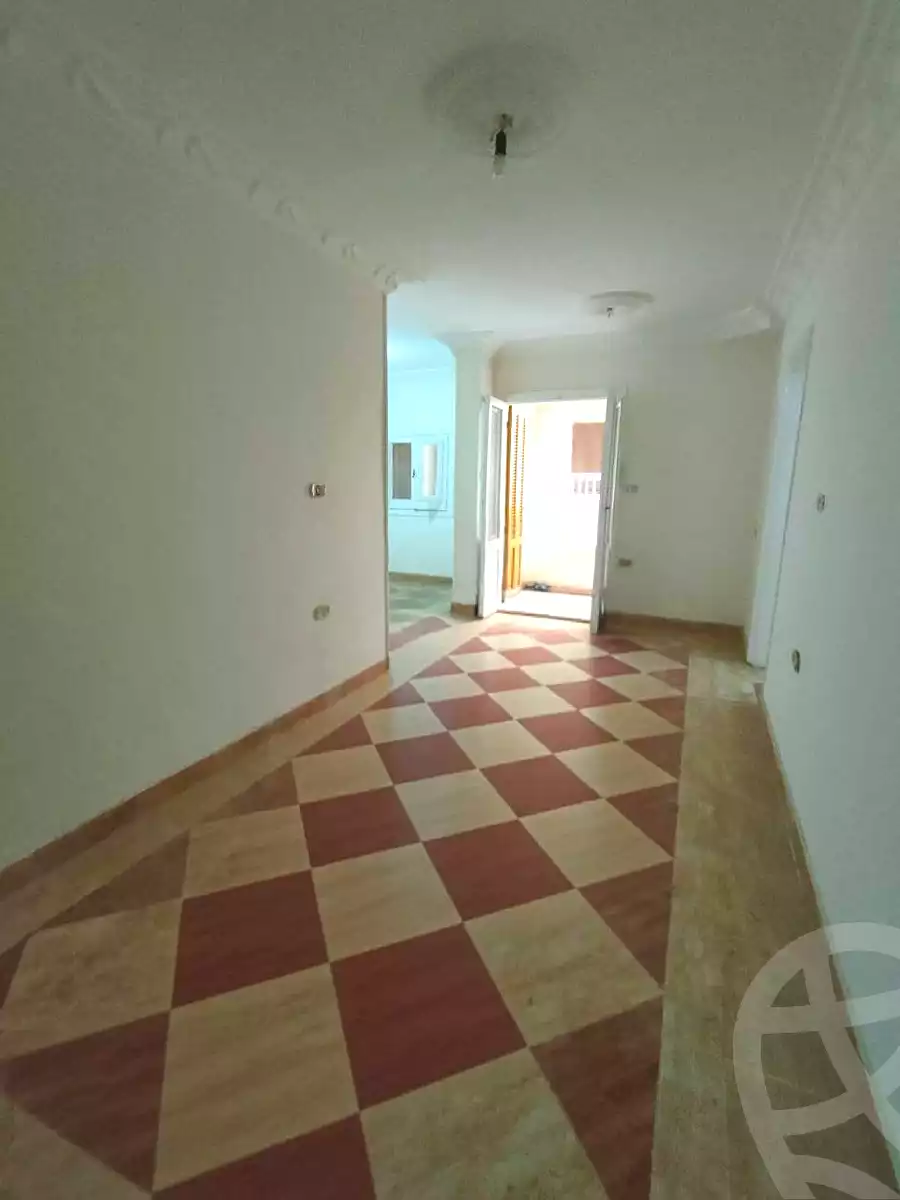 https://aqarmap.com.eg/ar/listing/6992807-for-sale-alexandria-al-agamy-lbytsh-el-saleheen-mosque-st