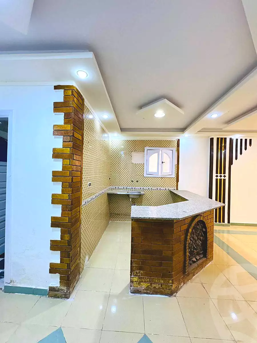 https://aqarmap.com.eg/ar/listing/6993272-for-sale-alexandria-al-agamy-shataa-el-nakheel