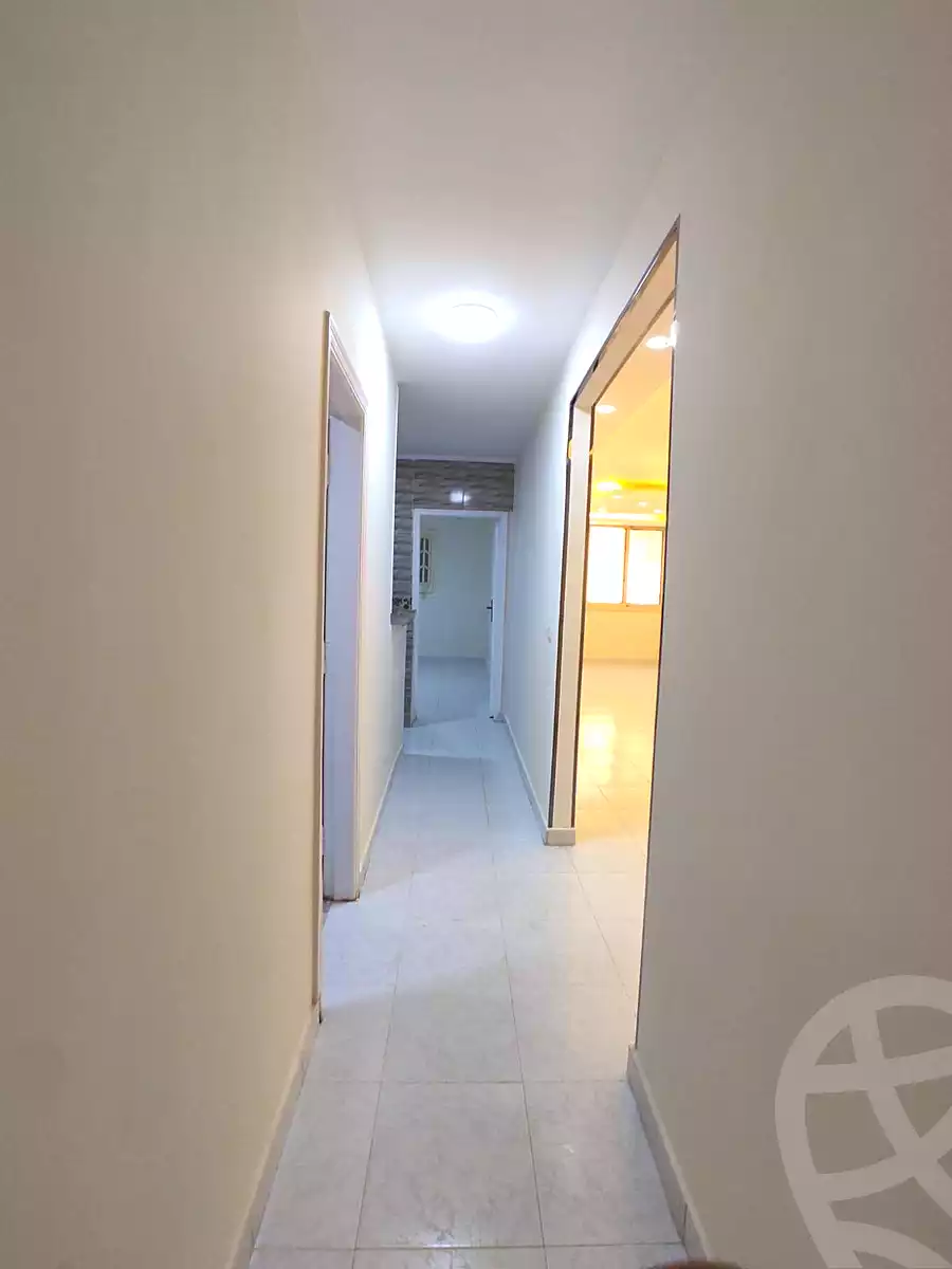 https://aqarmap.com.eg/ar/listing/6993789-for-rent-cairo-ain-shams-jsr-lswys