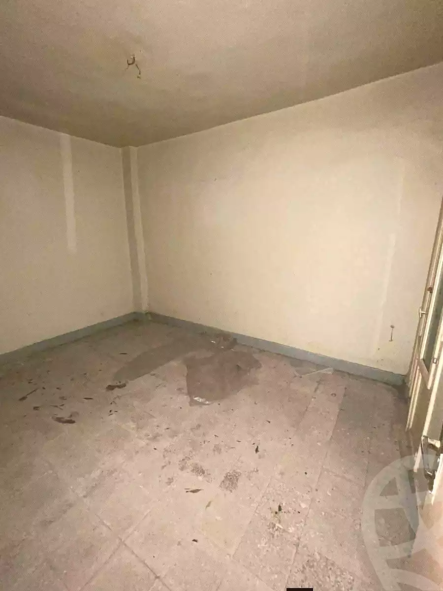https://aqarmap.com.eg/ar/listing/6993860-for-sale-alexandria-al-agamy-lbytsh-al-andalous-wa-al-hgaz-st