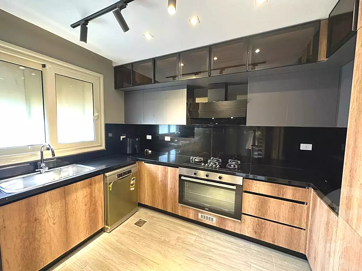 https://aqarmap.com.eg/ar/listing/6993826-for-rent-cairo-new-cairo-compounds-la-terra