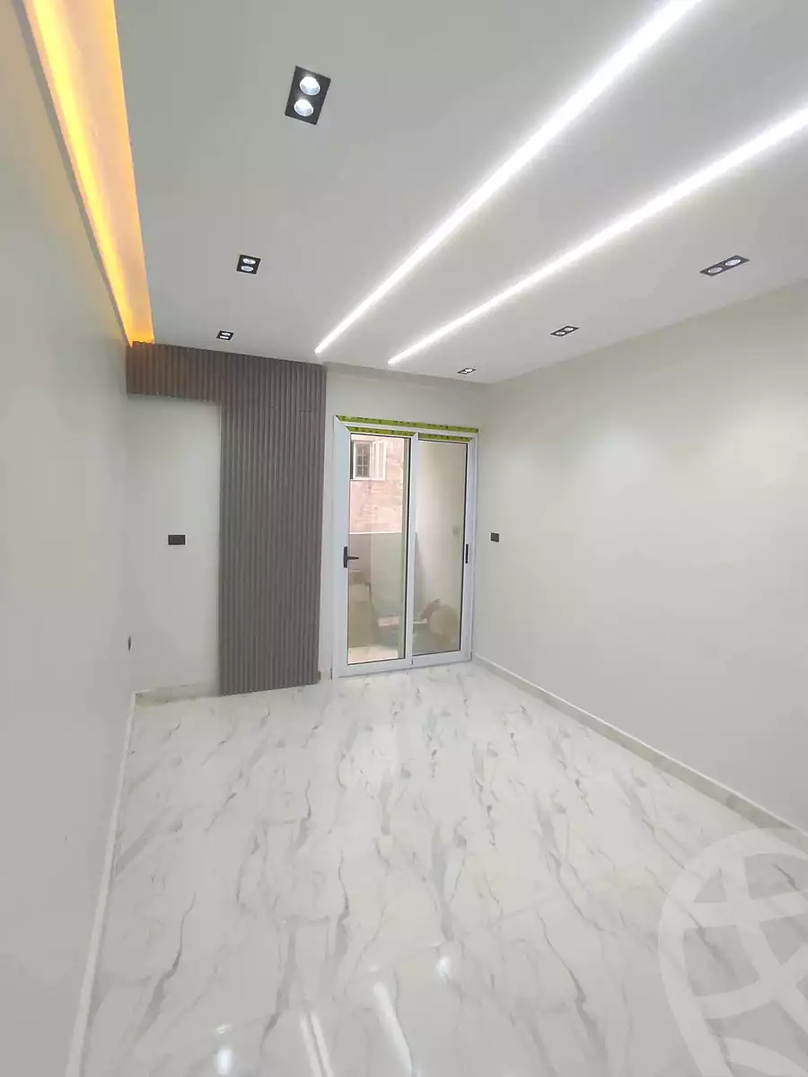 https://aqarmap.com.eg/ar/listing/6993942-for-sale-alexandria-al-agamy-lbytsh-shahr-al-assal-st