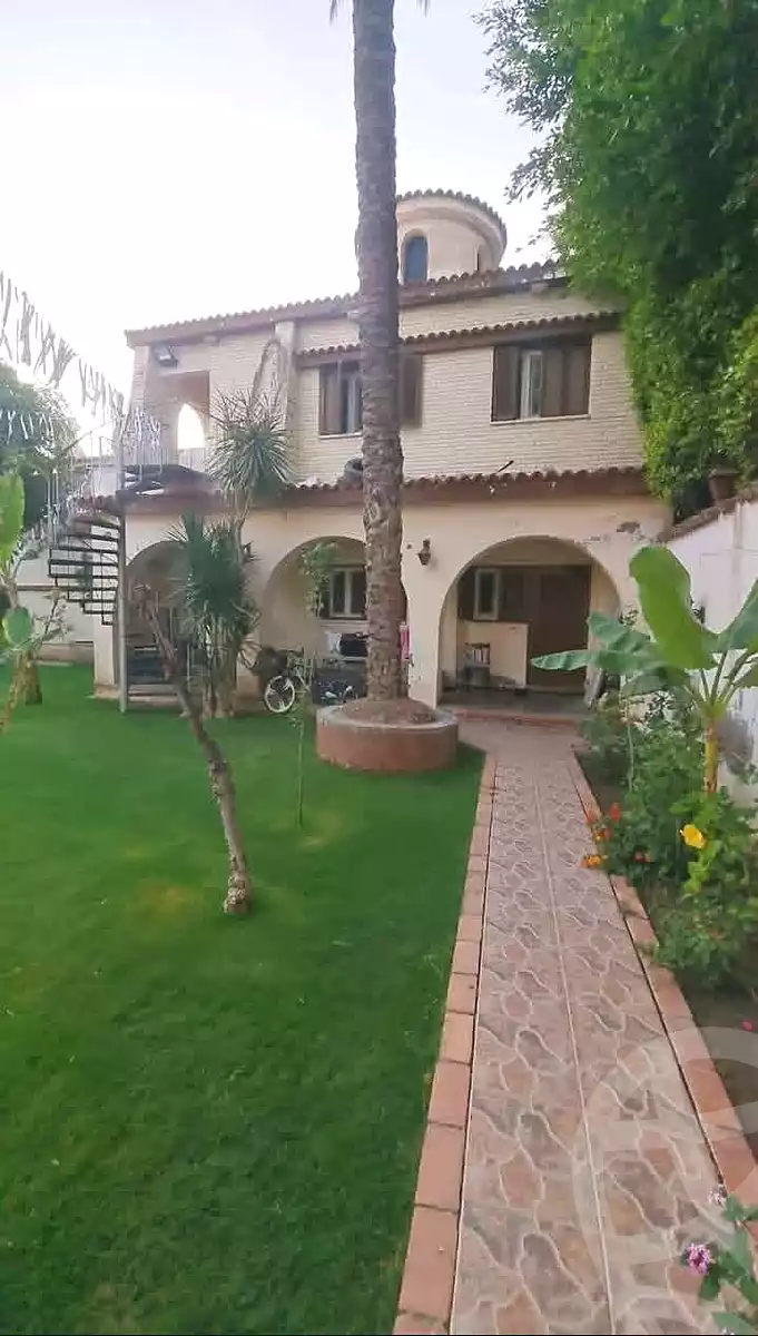 https://aqarmap.com.eg/ar/listing/6993999-for-sale-alexandria-al-agamy-lbytsh-el-hanafeya-st