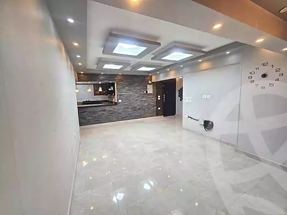 https://aqarmap.com.eg/en/listing/6994071-for-rent-cairo-helwan-mahmoud-zaki-st