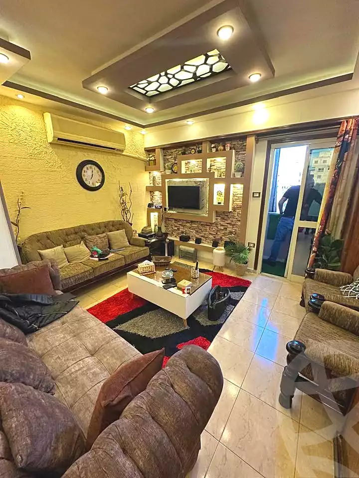 https://aqarmap.com.eg/en/listing/6994075-for-rent-alexandria-miami